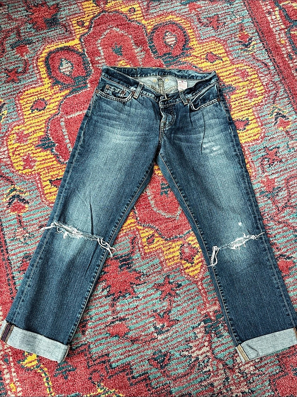 Lucky Brand Sweet Dream Cuffed Crop Distressed Denim in Blue Waist 28 Size 6
